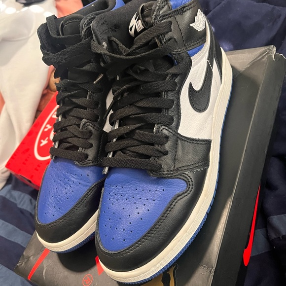 Air Jordan 1 High Og - Picture 3 of 4
